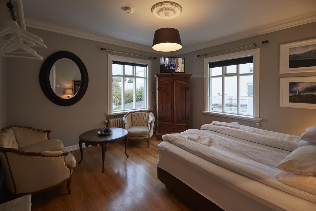 Guesthouse Akurinn Акурейрі Екстер'єр фото