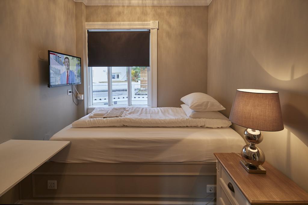 Guesthouse Akurinn Акурейрі Екстер'єр фото